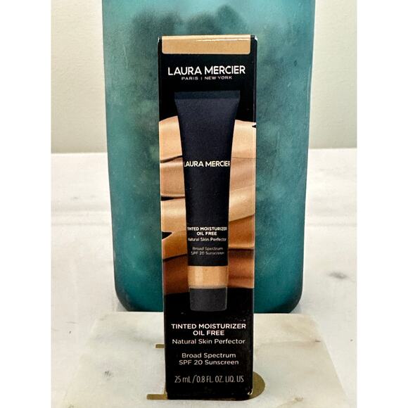 Laura Mercier NIB Tinted Moisturizer Oil Free Natural Skin Protector 3N1 Sand - Picture 1 of 6